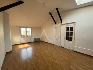  Appartement à louer 3 pièces 71 m²