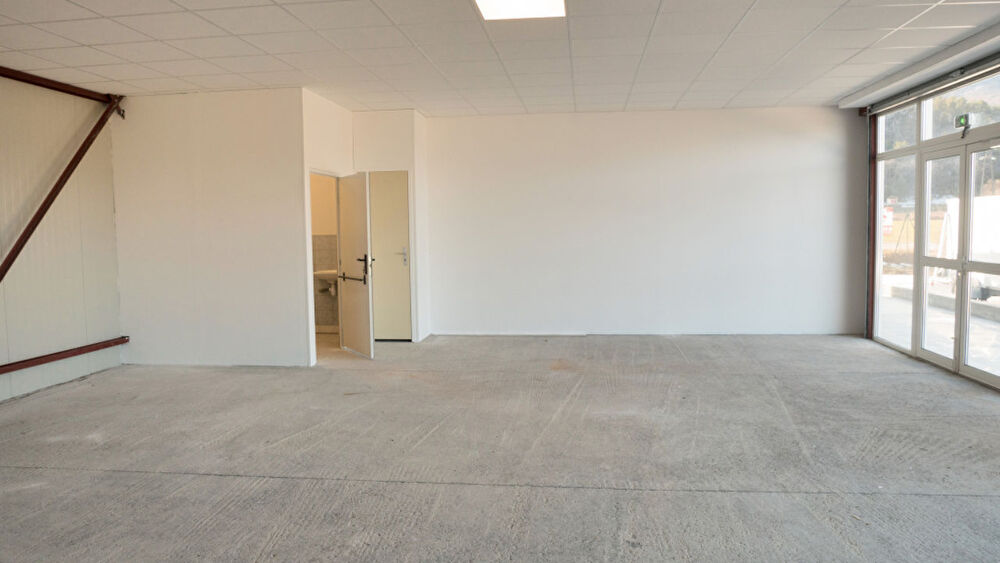   Local commercial A LOUER   Peipin 80 m2 