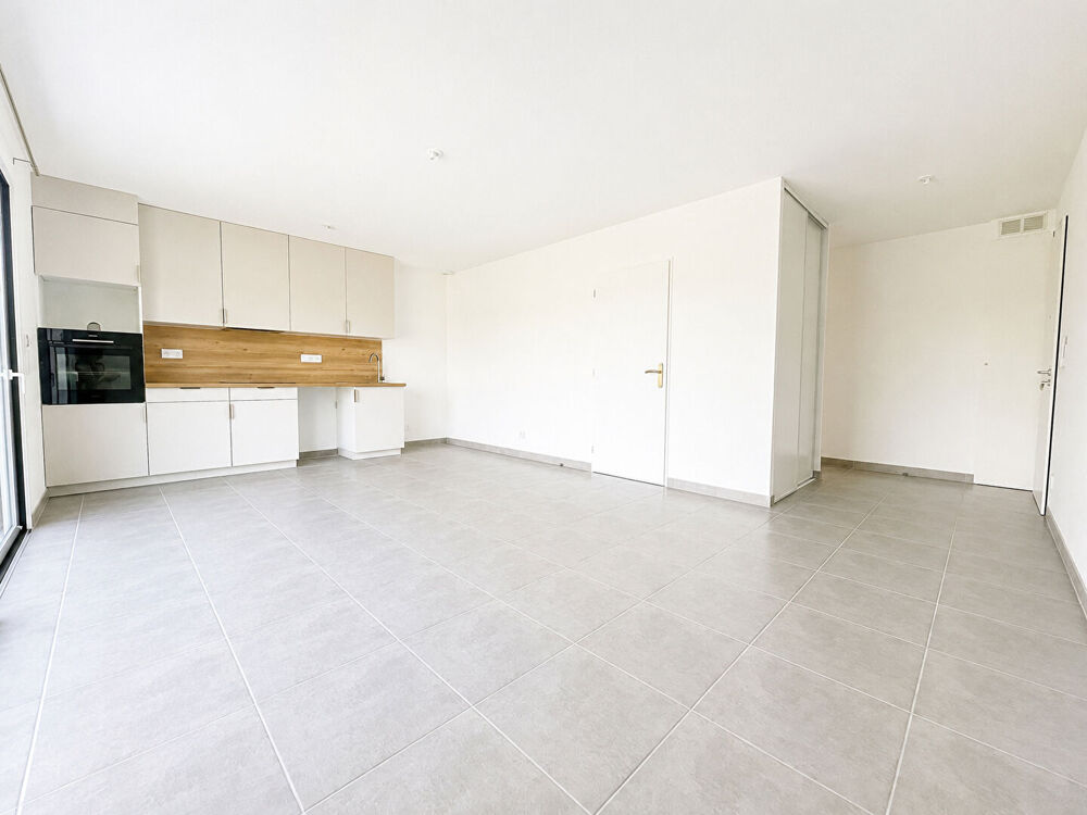 Location Appartement Appartement Saint Nauphary 3 pièce(s) 64.29 m2 Saint nauphary