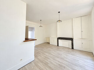  Appartement à louer 3 pièces 71 m²