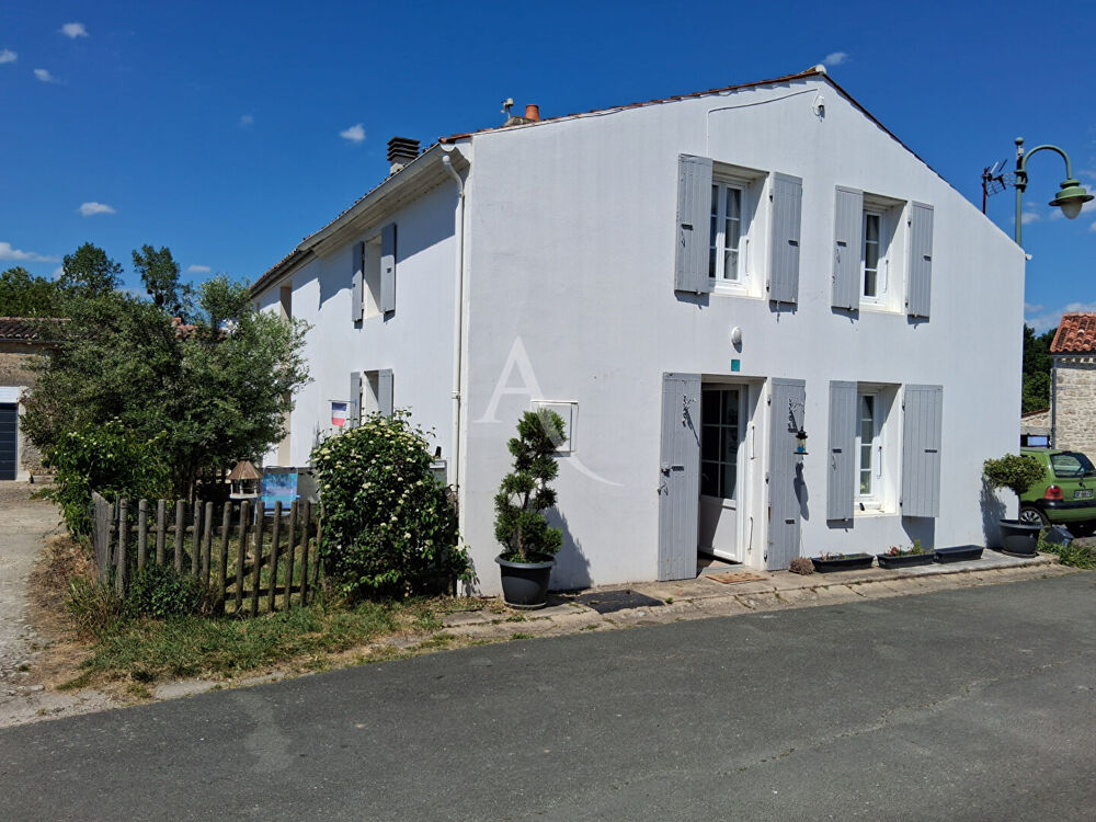 Maison 5 pièce(s),3 chambres ,petit jardinet, garage non attenant