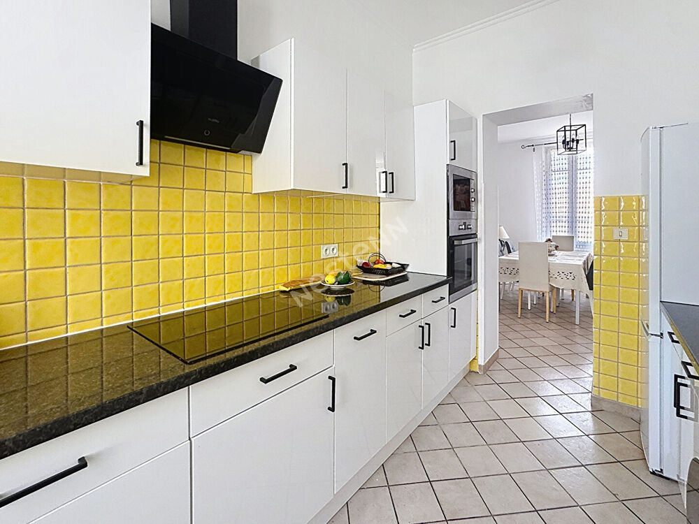 Vente Appartement La Seyne Sur Mer Appartement de 4 pièces dans Maison de Maitre La seyne sur mer