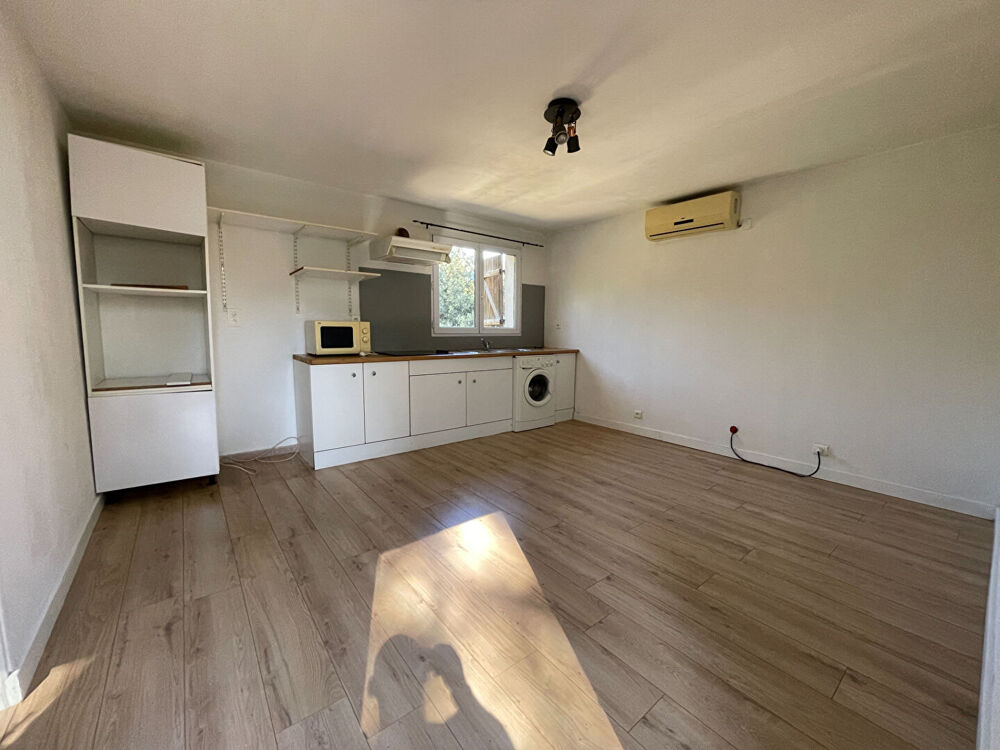 Location Appartement À louer - Appartement T2 de 30 m² avec jardinet et parking - Campagne des Milles Aix en provence
