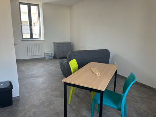  Appartement à louer 1 pièce 27 m²