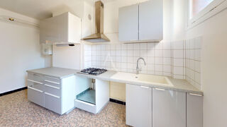  Appartement  vendre 4 pices 84 m