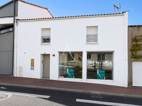 Local commercial Saint Gilles Croix De Vie 77 m2 1400 85800 Saint gilles croix de vie