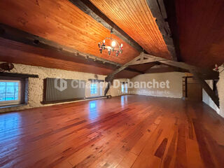  Appartement � louer 5 pi�ces 109 m� Saint martin la sauvete