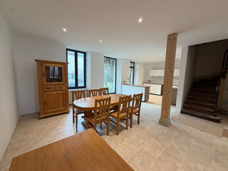  Maison � vendre 7 pi�ces 244 m�