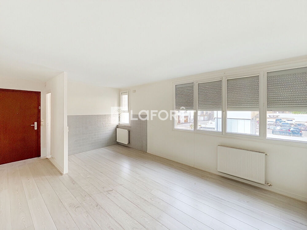 Grand studio 27.2 m² Quartier Madeleine à Orléans