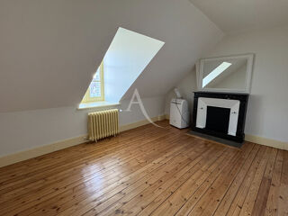  Appartement à louer 3 pièces 64 m²