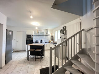  Maison � vendre 5 pi�ces 135 m�