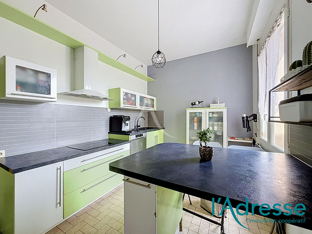 Vente Maison Maison Montenay 4 chambres 161 m² Montenay