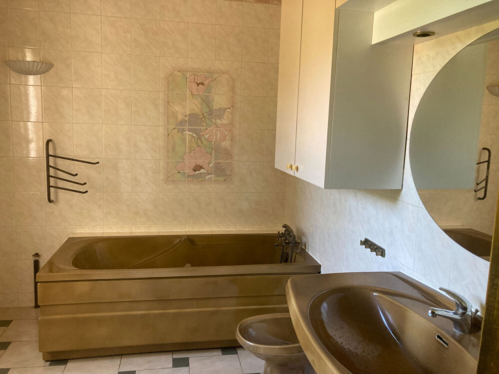 Vente Maison Maison Corbas 6 pièce(s) 150 m2 Corbas