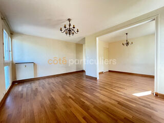  Appartement  vendre 4 pices 77 m