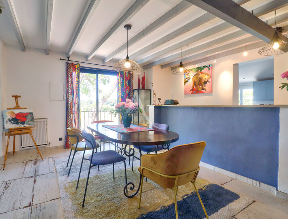 Vente Maison VILLA TYPE 5 LUMINEUSE AVEC PISCINE JARDIN ET VUE IMPRENABLE A SAINT MAIME Saint maime