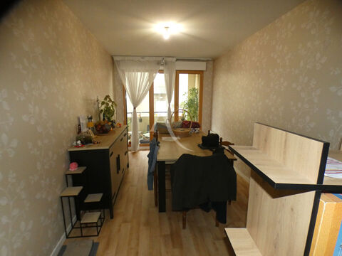  Appartement � louer 4 pi�ces 93 m�