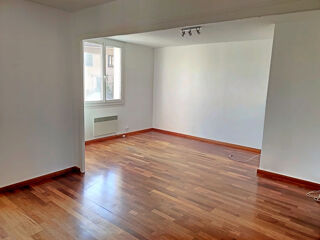  Appartement � louer 3 pi�ces 65 m�