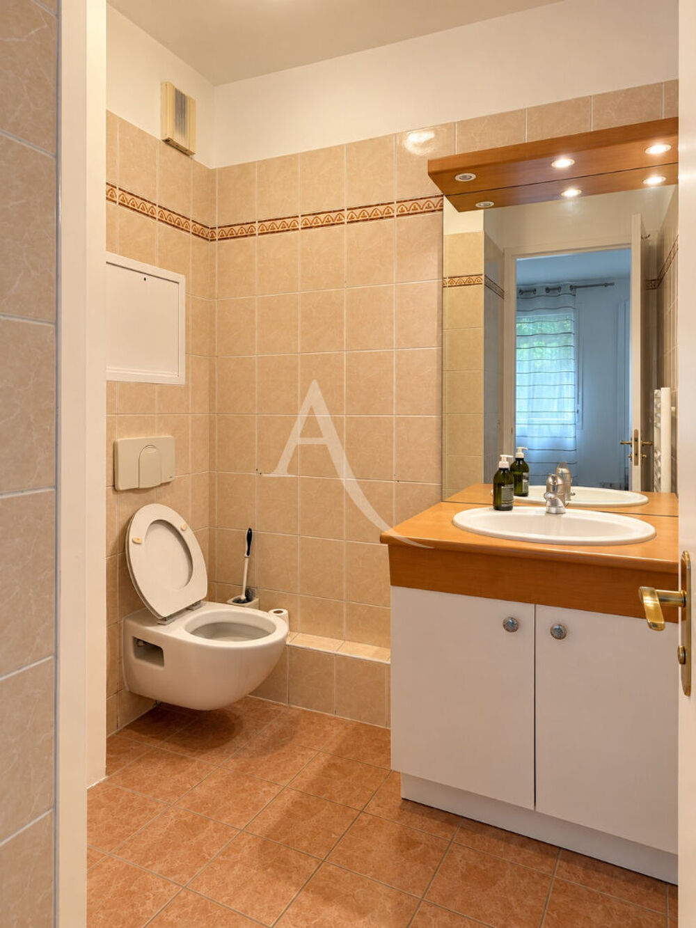 Vente Appartement PARIS 16e -  JASMIN / AUTEUIL studio Paris 16