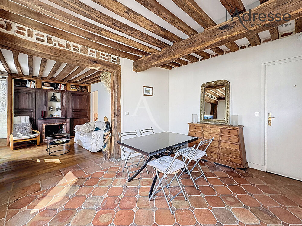 VIEUX PUTEAUX / Grand studio de 42 m²
