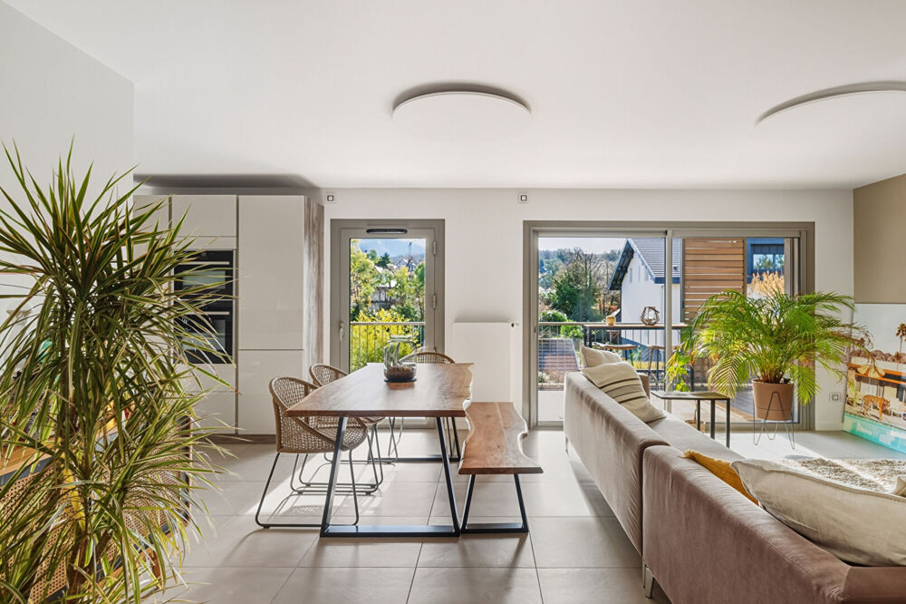 � vendre  Appartement Menthon-Saint-Bernard (74290)