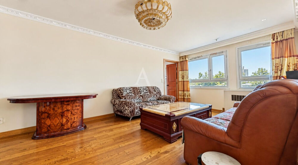 Vente Appartement Appartement Paris 4 pieces Porte de la Chapelle75018 Paris 18