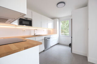  Appartement � louer 4 pi�ces 93 m�