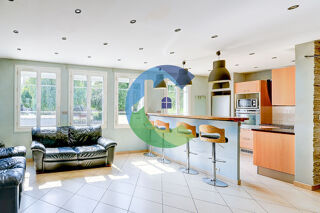  Maison  vendre 5 pices 105 m