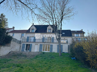  Maison  louer 7 pices 182 m