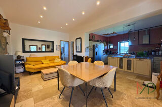  Villa à vendre 7 pièces 445 m²