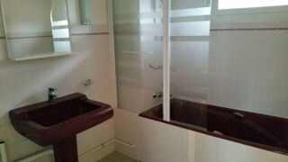  Appartement à louer 3 pièces 64 m²