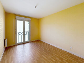  Appartement à louer 4 pièces 94 m²
