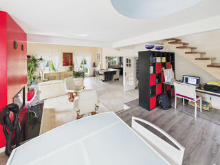  Maison � vendre 7 pi�ces 220 m�