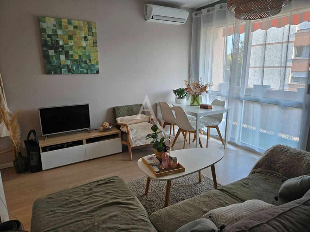 Location Appartement Appartement  2 pièce(s) 55 m2 Albi