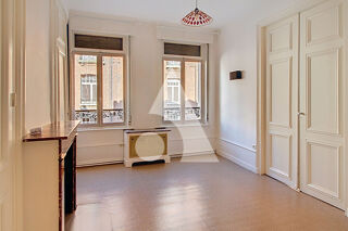  Appartement  vendre 2 pices 61 m
