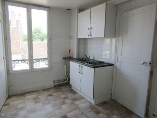  Appartement à louer 1 pièce 25 m²