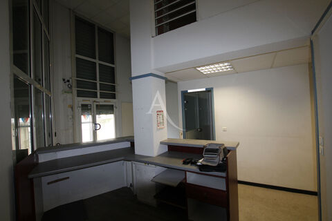 PAU hyper centre BUREAUX ET PARKING 372000 64000 Pau