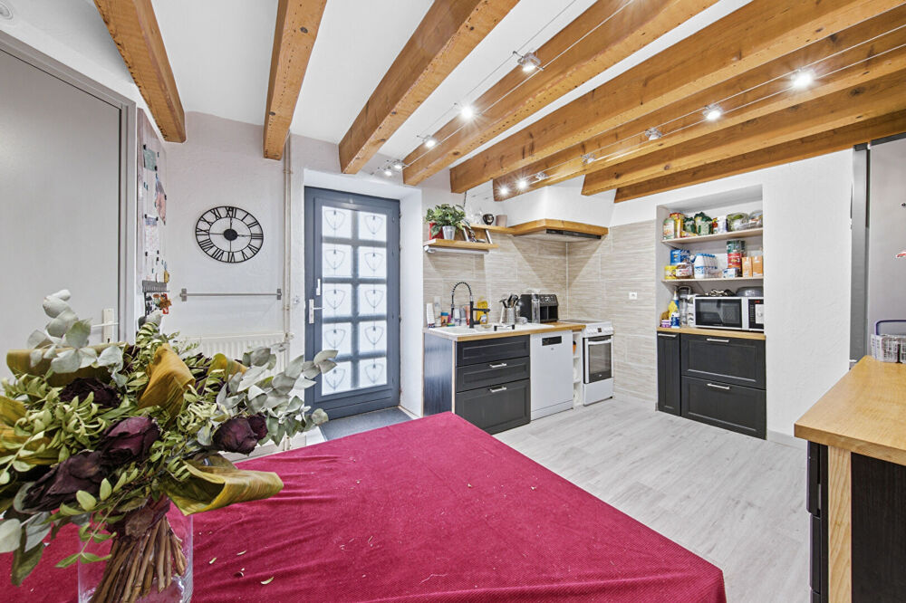 À Vendre : Charmante Maison en Pierre au Coeur de Dracy-le-Fort