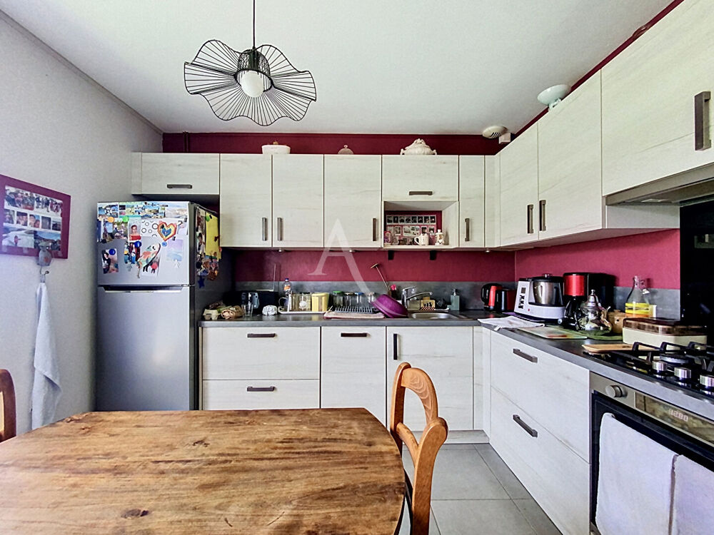 Maison Montreuil Juigne 7 pièce(s) 128 m2
