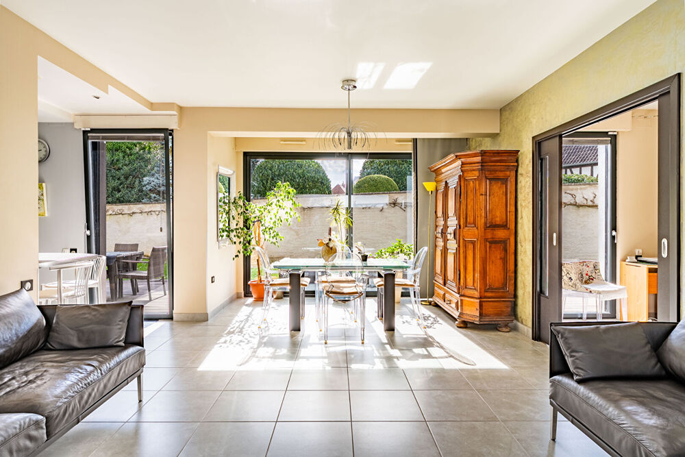 à vendre  Maison Oberhausbergen (67205)