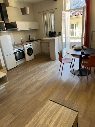  Appartement à louer 3 pièces 52 m²