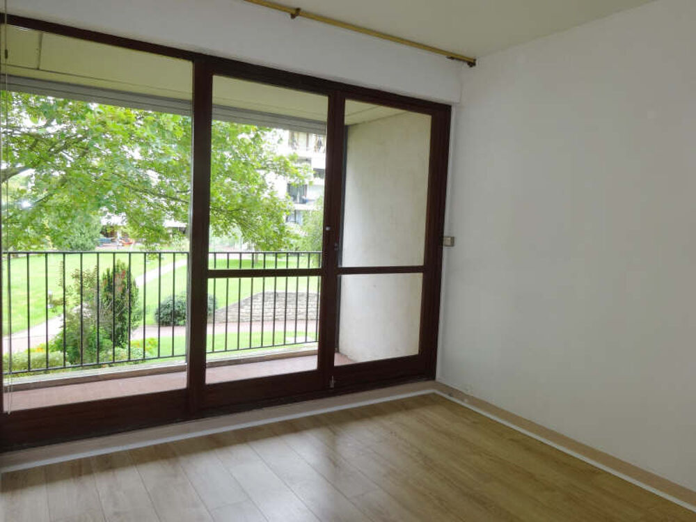 APPARTEMENT POISSY - 4 pièce(s) - 90 m2