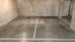  Parking / Garage  vendre 