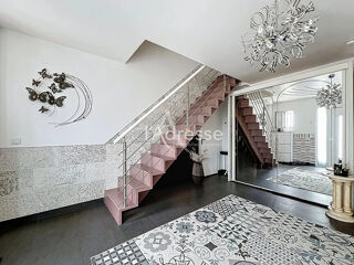  Maison  vendre 8 pices 158 m