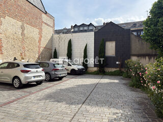  Immeuble à vendre 6 pièces 510 m²
