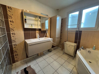  Maison � vendre 5 pi�ces 130 m�