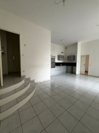  Appartement � vendre 4 pi�ces 86 m�