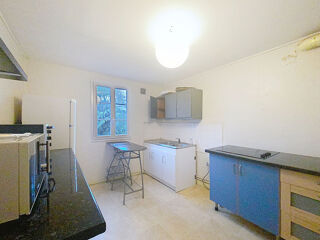  Immeuble à vendre 10 pièces 203 m²