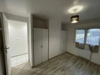  Appartement à louer 2 pièces 35 m²