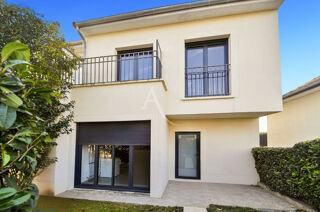  Maison à louer 5 pièces 131 m²