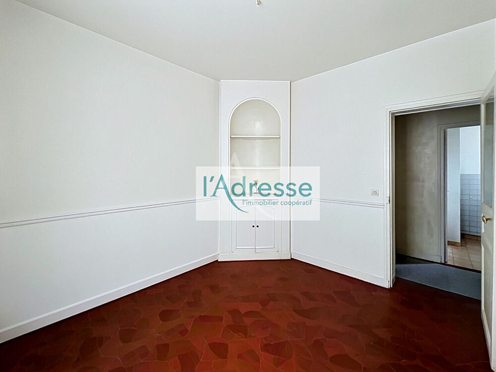 Vente Appartement 2 PIECES TRAVERSANT AU CALME Paris 12